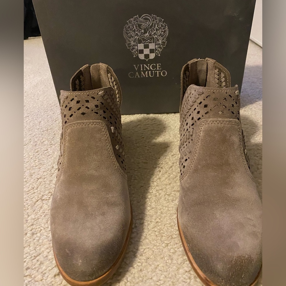 Vince Camuto Suede Ankle Boots (size 7.5)